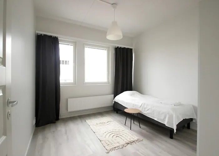 And Spacious For 5 *